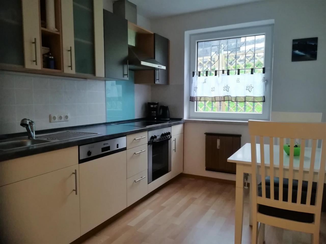 Ferienwohnung Brigitte Oberletzen Bagian luar foto